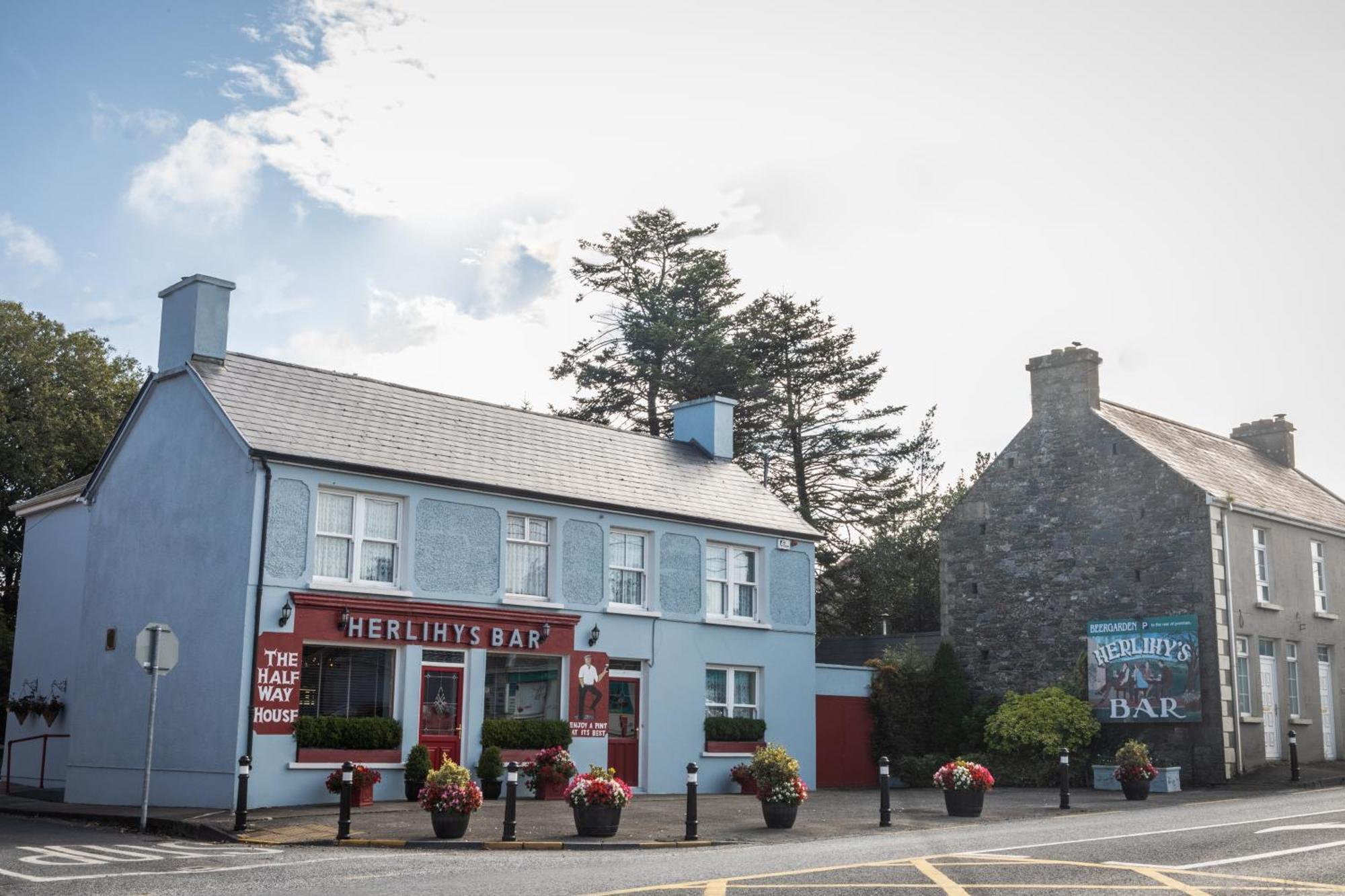 Herlihy'S, Half-Way-House Farranfore Eksteriør bilde